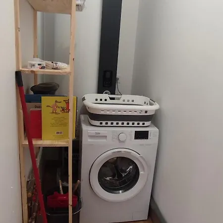 Au Coeur De La Foret Au Calme Et Proche Des Pistes Et Des Commodites Apartmán *